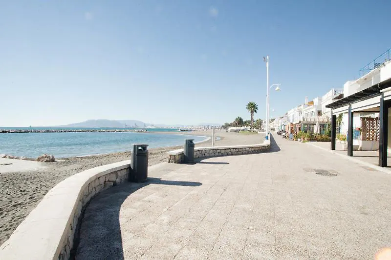 House In Malaga 101685 Ξενοδοχείο