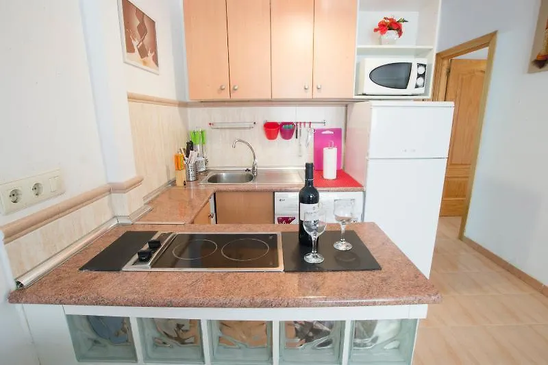 House In Malaga 101685 Ξενοδοχείο